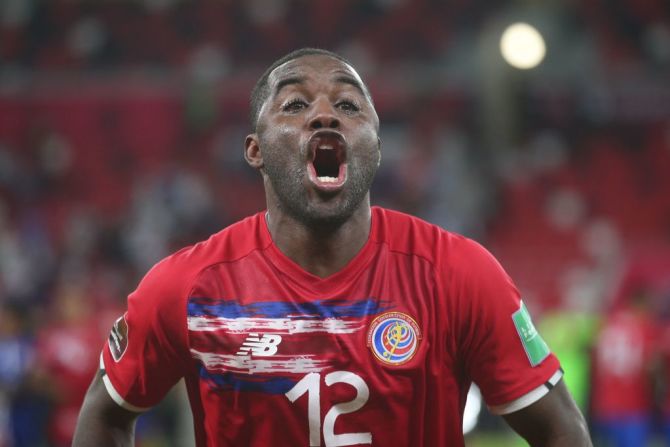 Joel Campbell, jugador de los Rayados de Monterrey e ídolo del equipo, anotó el gol de la victoria a los 3 minutos de juego.