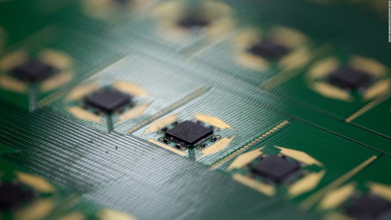 CNNE 1225730 - fabricantes de chips enfrentan un nuevo desafio