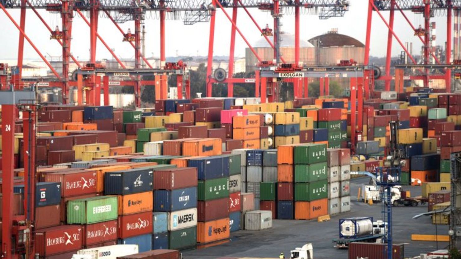 CNNE 1230048 - importaciones