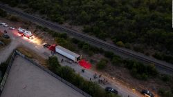 CNNE 1231550 - chofer de camion en san antonio intento evitar detencion