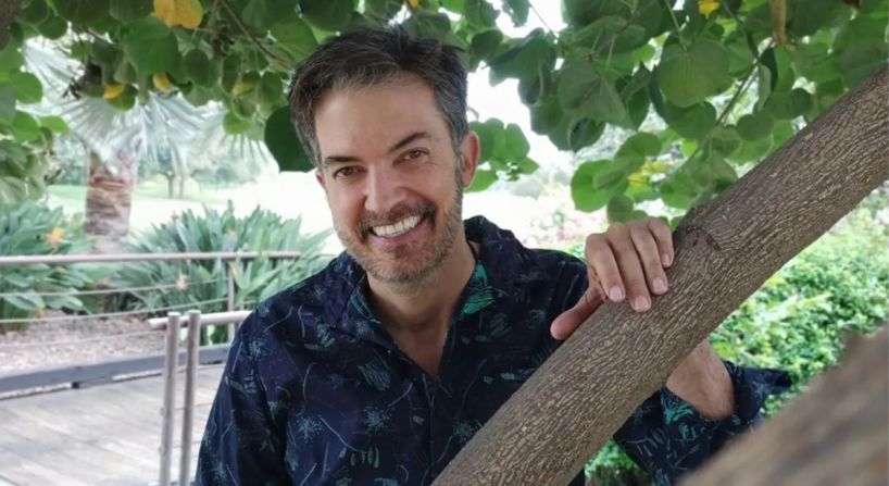 El presentador de televisión, modelo y actor Fernando del Solar murió el 30 de junio a los 49 años.