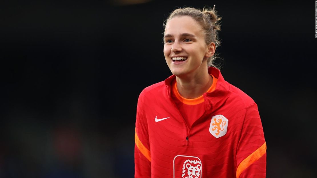 Vivianne Miedema es ahora al parecer la jugadora femenina mejor pagada de Inglaterra.