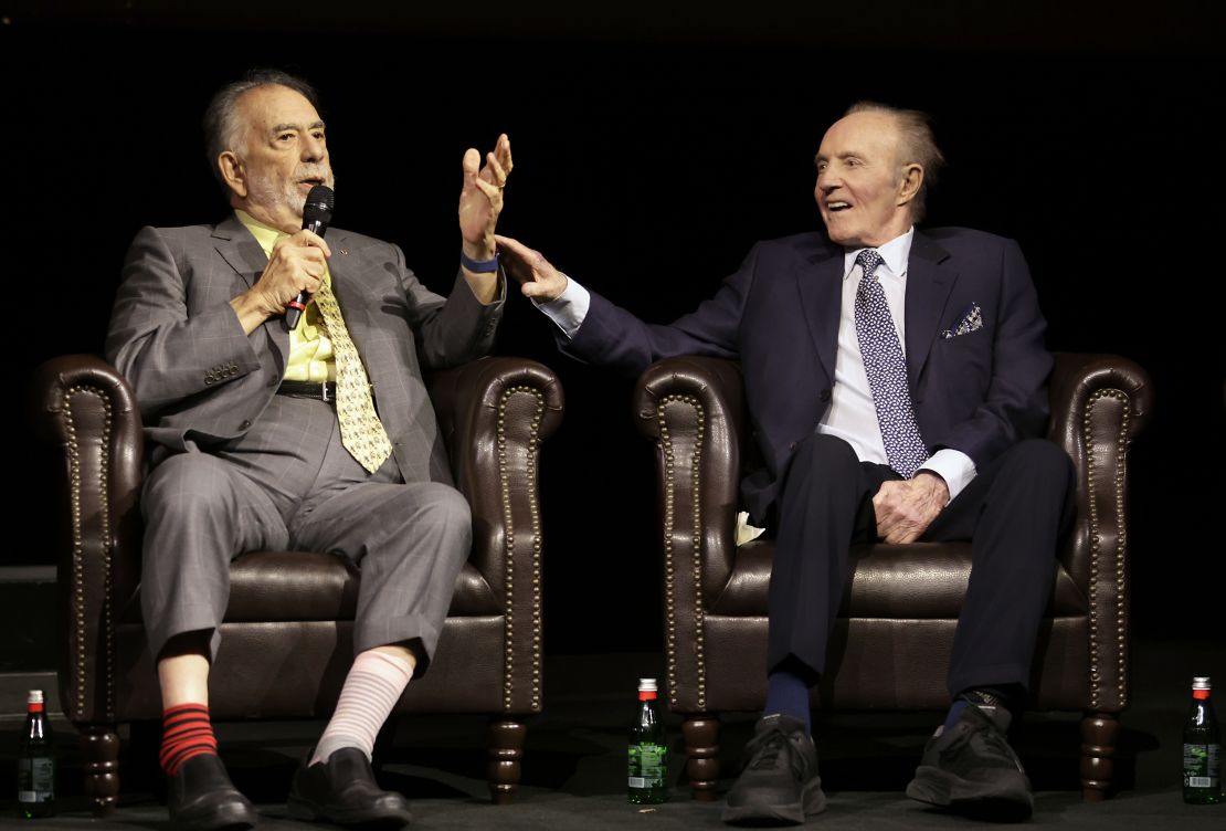 Francis Ford Coppola y James Caan en el aniversario número 50 de "El Padrino".