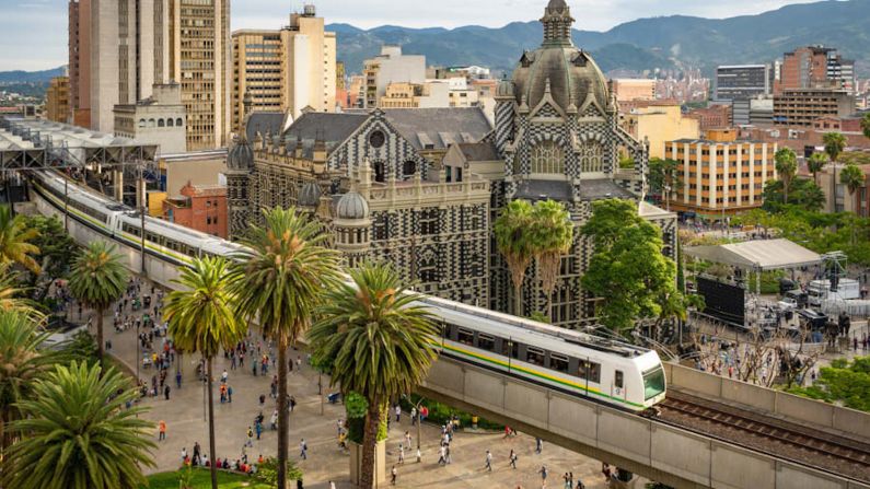 3. Medellín, Colombia — En el número 3 de la lista de Time Out se encuentra Medellín, la única ciudad de Colombia con un sistema de metro, que se muestra aquí.