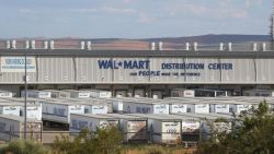 CNNE 1237417 - walmart inicia la electrificacion de sus flotas con canoo