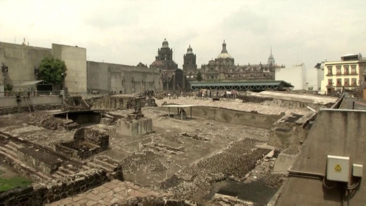 CNNE 1237452 - asi van los arreglos del templo mayor