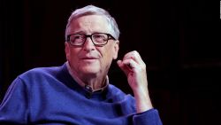 CNNE 1238636 - bill gates dona una fortuna a su fundacion