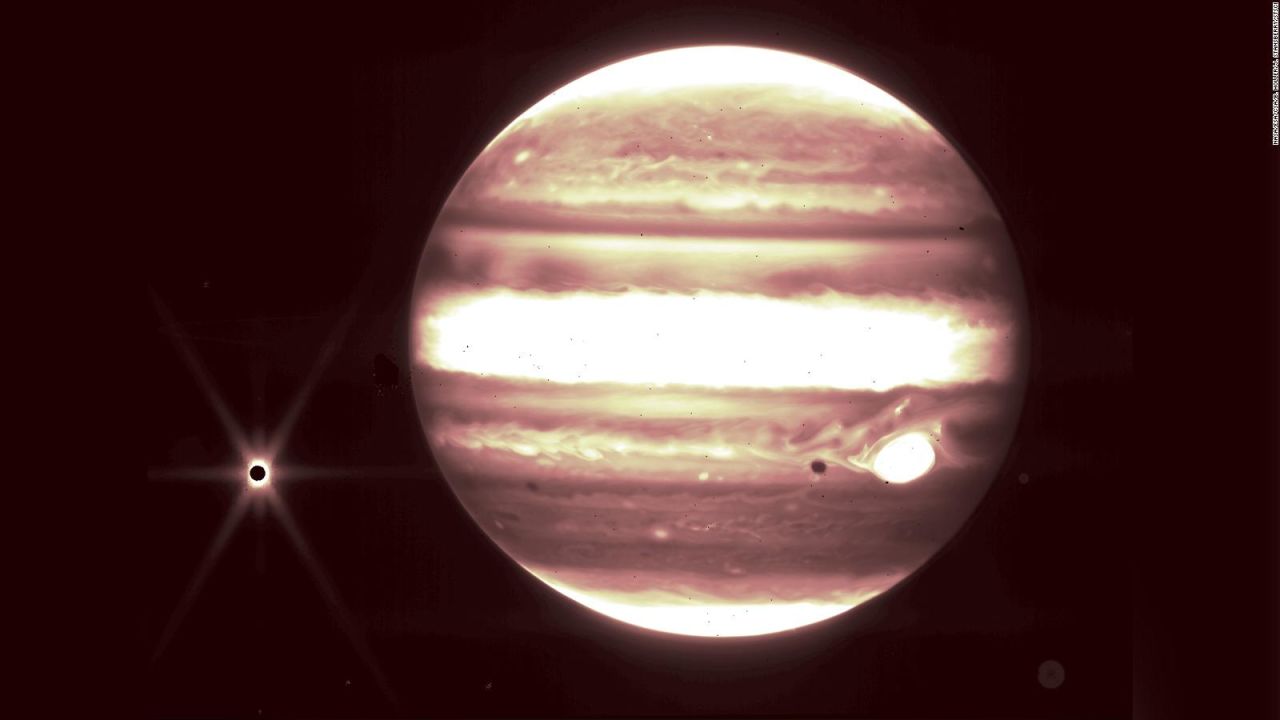 CNNE 1240253 - la nasa presenta estas reveladoras imagenes de jupiter