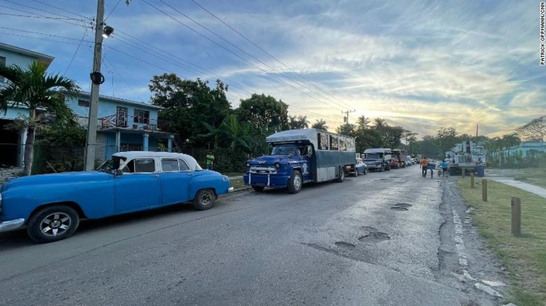 La escasez de combustible y los apagones son parte de la vida cotidiana en Cuba.