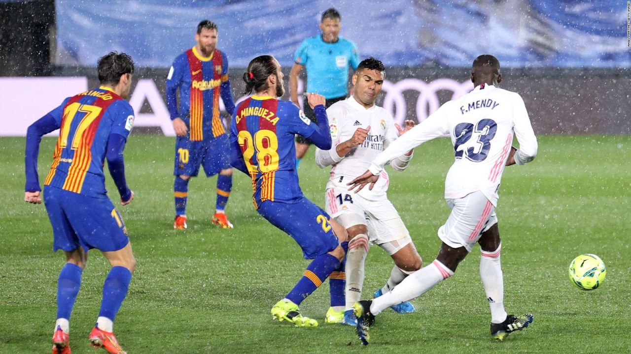 CNNE 1242503 - casemiro nos cuenta como entrena para enfrentar al barca