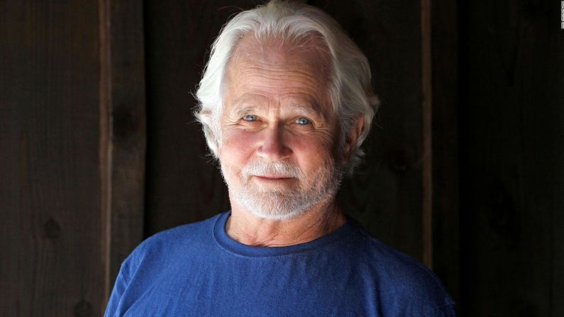 Tony Dow, un actor mejor conocido por interpretar a Wally Cleaver en la comedia "Leave It to Beaver", murió el 27 de julio, según su manager Frank Bilotta. Tenía 77 años.