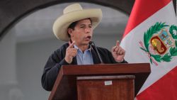 CNNE 1244174 - ¿por que investigan al presidente de peru?