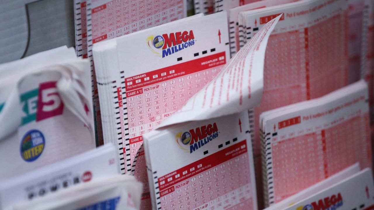 CNNE 1244665 - mega millions ya tiene un pozo de mas de us$ 1-000 millones