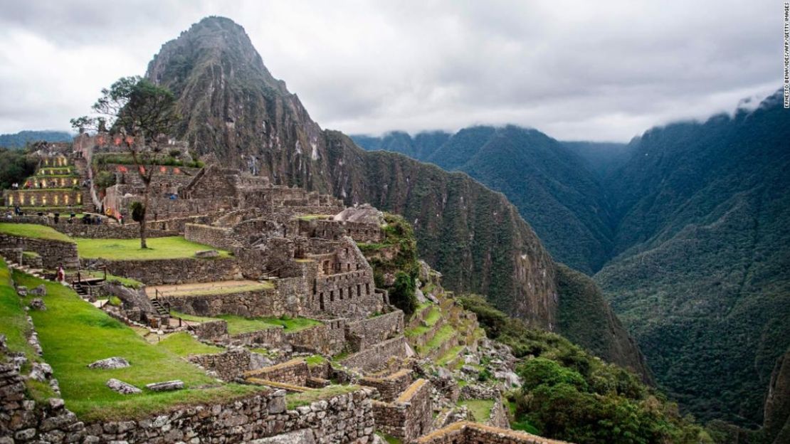 Vista del sitio arqueológico de Machu Picchu en Perú.