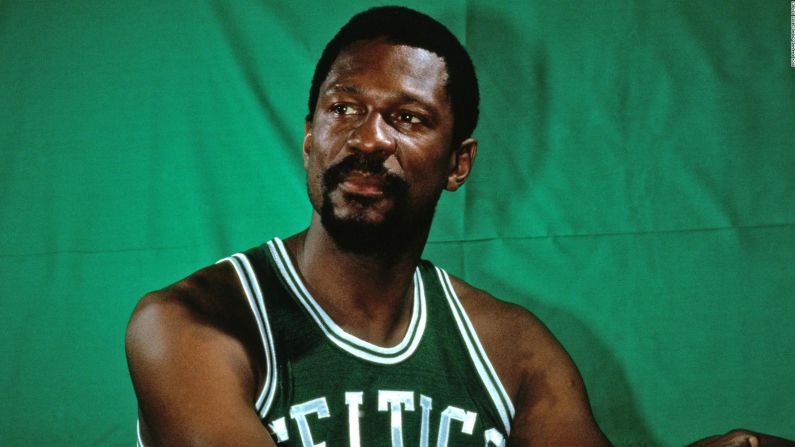 Bill Russell, leyenda de la NBA y los Celtics, falleció a los 88 años el 31 de julio. Aquí está fotografiado en 1969.