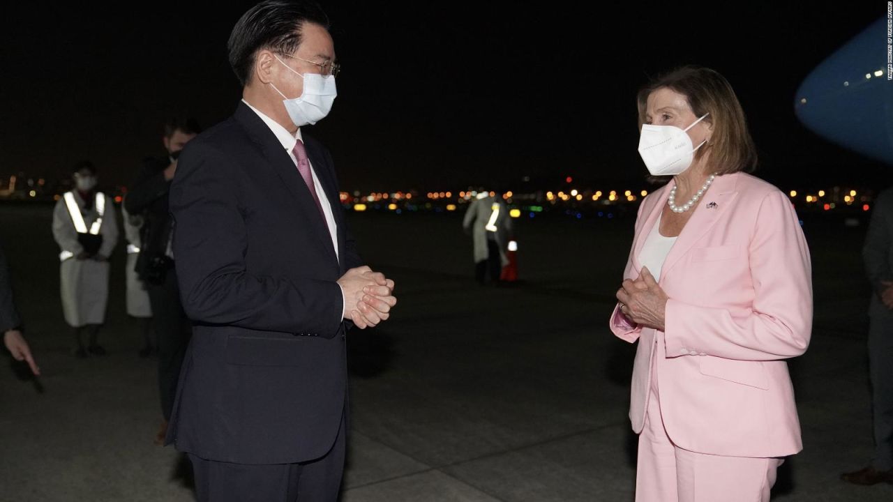 CNNE 1247165 - la "preocupante" y riesgosa llegada de pelosi a taiwan