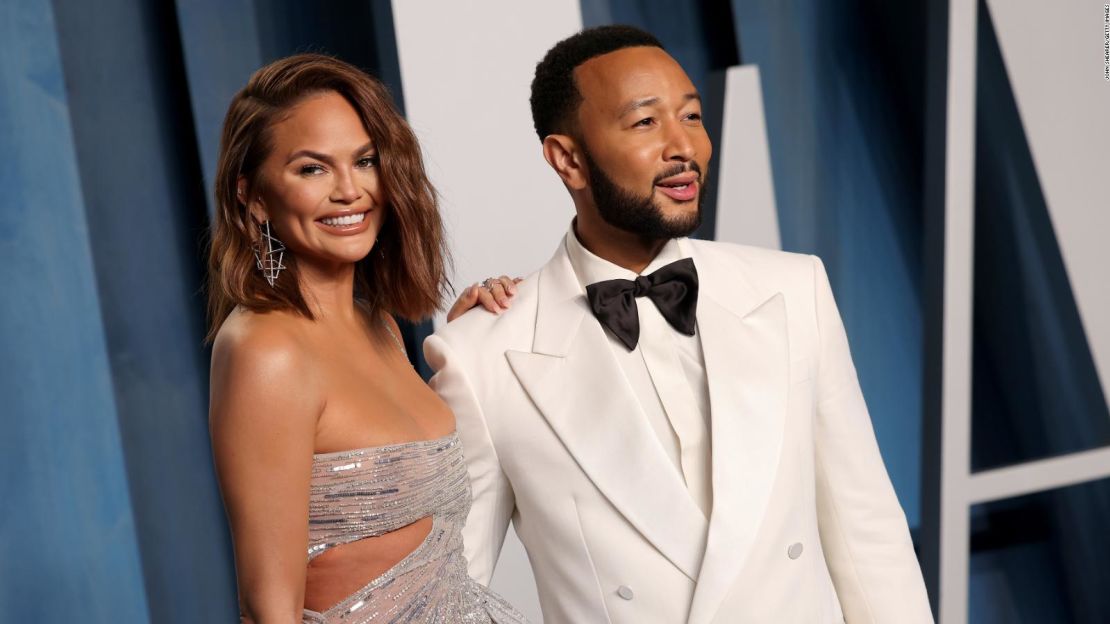 Chrissy Teigen y John Legend