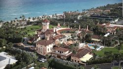 CNNE 1250753 - es ''raro'' que aprobaran allanar casa de trump, dice exagente del fbi