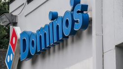 CNNE 1251761 - domino's abandona italia