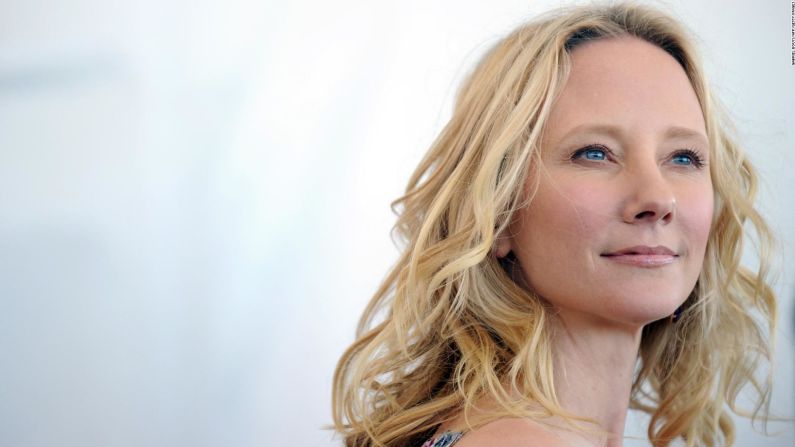 La actriz Anne Heche falleció a los 53 años después de un accidente vehicular ocurrido el 5 de agosto, anunció un representante de la familia de la actriz el domingo 14 de agosto.