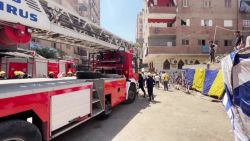 CNNE 1253083 - un incendio deja al menos 41 muertos en una iglesia de egipto