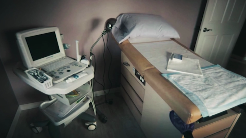 La batalla legal de una adolescente en Florida que busca practicarse un aborto