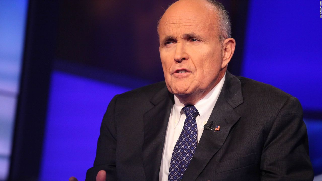 CNNE 1255072 - rudolph giuliani, de lider y persona del ano a antiheroe