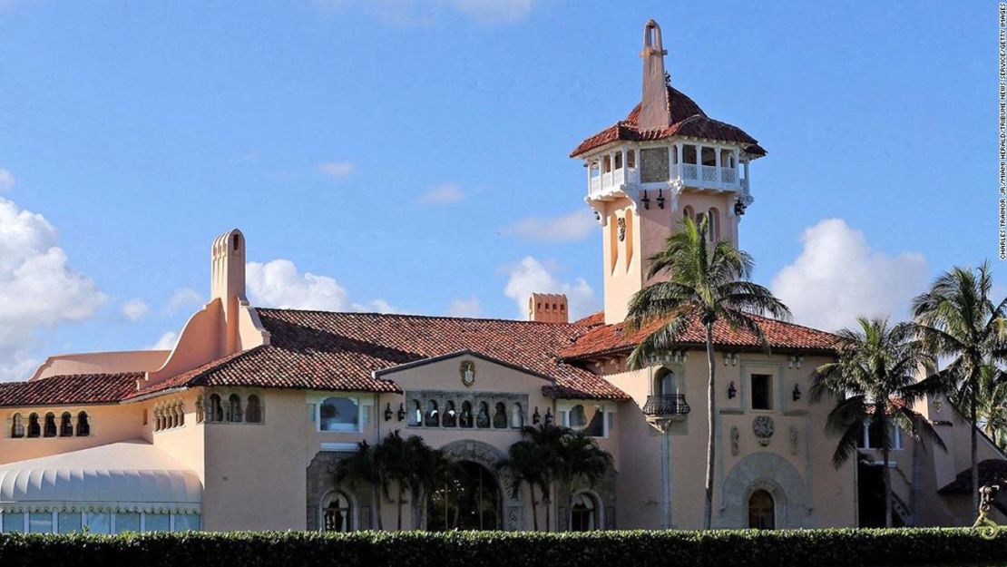 CNNE 1255151 - un juez inicio el proceso para divulgar los documentos que justificaron el allanamiento en la residencia de donald trump en mar-a-lago