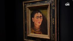 CNNE 1257378 - "diego y yo" de frida kahlo se presenta en buenos aires