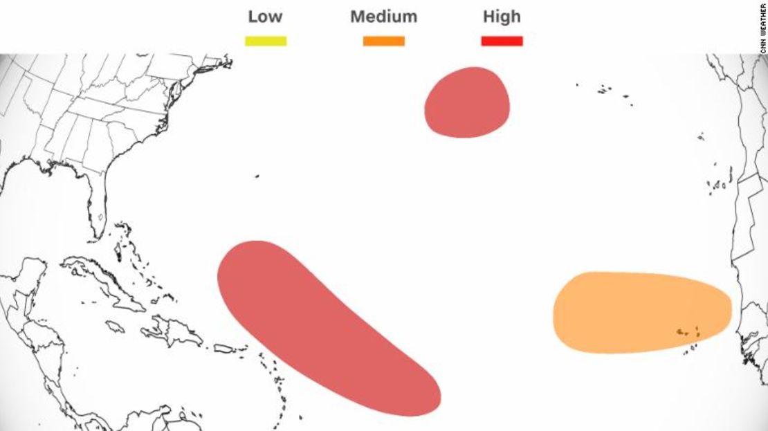 El Centro Nacional de Huracanes está vigilando tres zonas para un posible desarrollo tropical en los próximos cinco días.