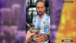 CNNE 1265312 - maluma habla con acento argentino para dar anuncio