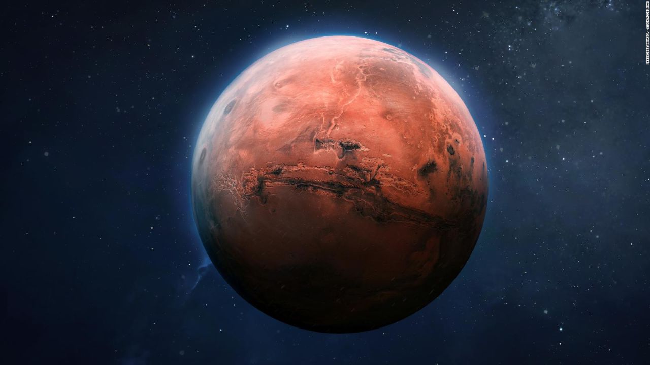 CNNE 1268348 - sumergete en la imagen mas detallada jamas tomada en marte