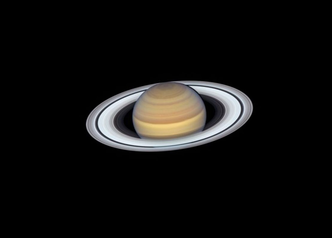 La vista más reciente de Saturno del Telescopio Espacial Hubble de la NASA captura detalles exquisitos del sistema de anillos.