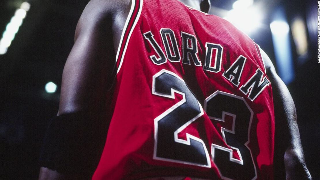 CNNE 1268538 - michael jordan jersey