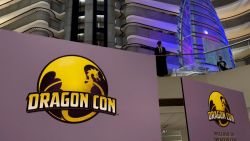 CNNE 1268744 - atlanta celebro la convencion dragon con