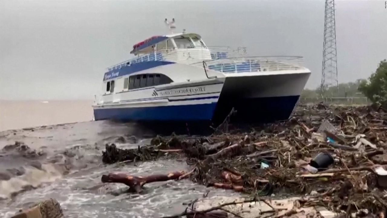 CNNE 1270041 - las mejores imagenes del paso de fiona por puerto rico