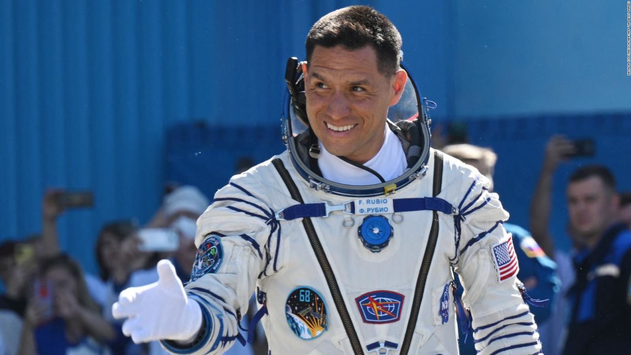 Frank Rubio, astronauta de la NASA de origen salvadoreño.