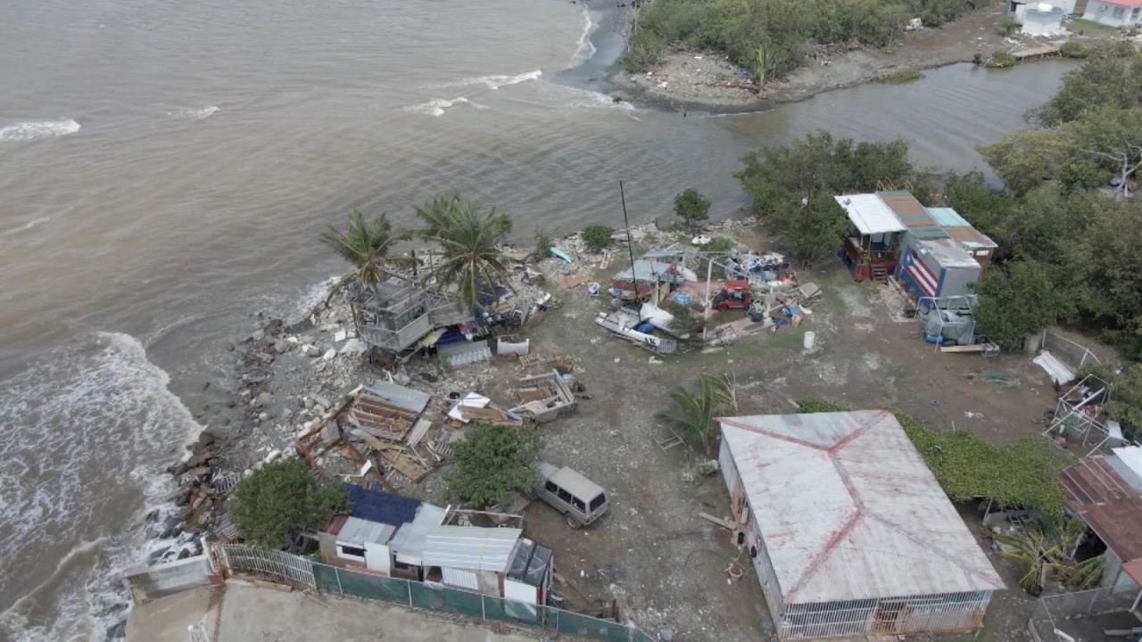 CNNE 1272300 - ¿fiona peor que maria? el drama de quienes lo perdieron todo en puerto rico