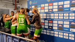 CNNE 1273661 - video- jugadoras de la seleccion de baloncesto de mali se pelean tras derrota