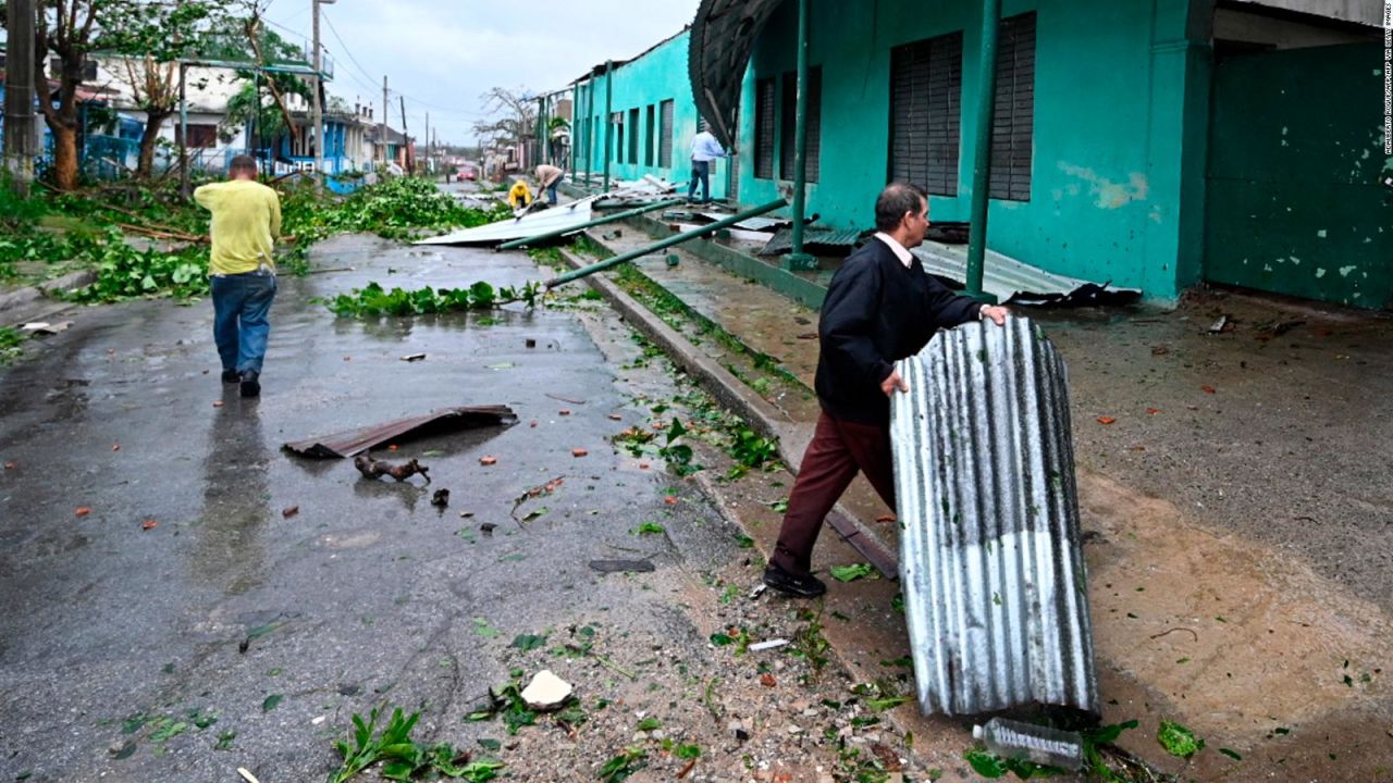 CNNE 1273781 - ¿que tan poderosa es la amenaza del huracan ian para florida?