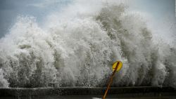 CNNE 1274234 - las impresionantes imagenes que deja el huracan ian