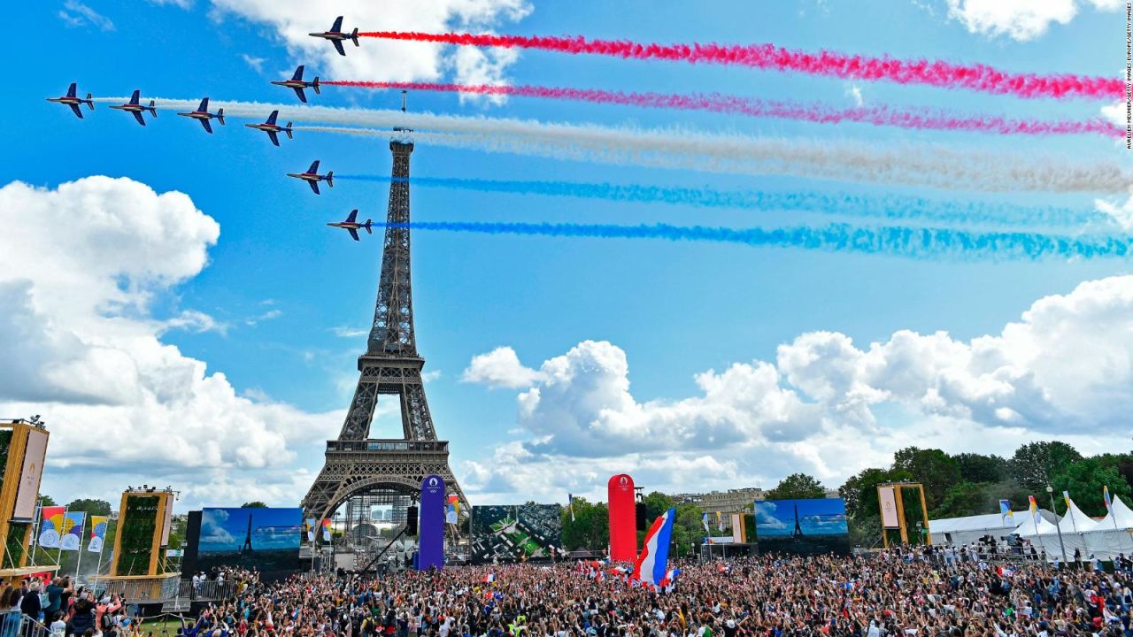 CNNE 1277895 - paris se quedo sin "fan zones" para qatar 2022