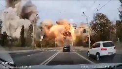 CNNE 1279996 - terror en ucrania- aterradoras imagenes de los nuevos bombardeos rusos