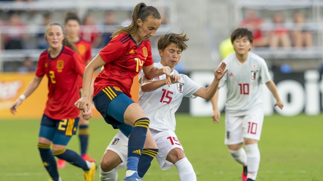 Torrecilla (#14) jugando con España en la Copa SheBelieves contra Japón, el 5 de marzo de 2020.