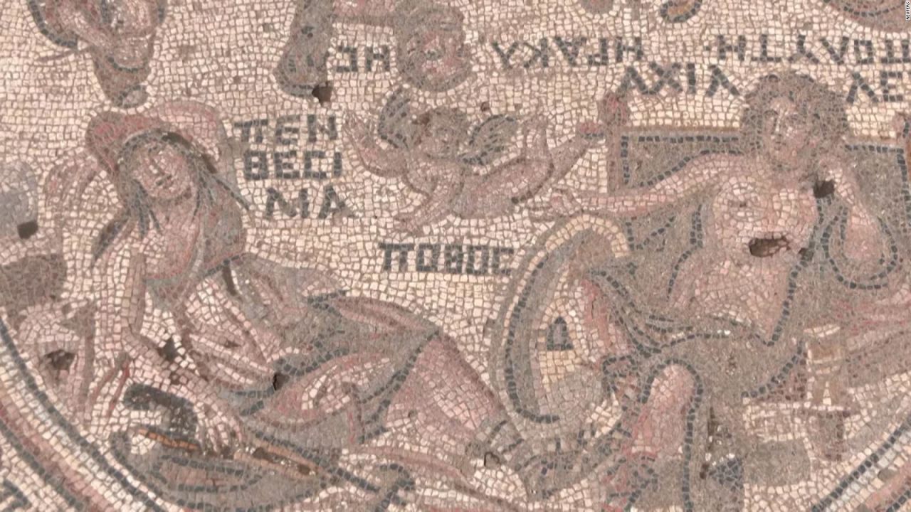 CNNE 1281547 - encuentran mosaico romano en siria