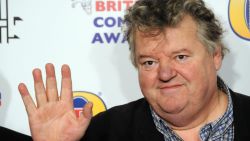 CNNE 1282071 - muere robbie coltrane- los fanaticos de harry potter despiden a hagrid