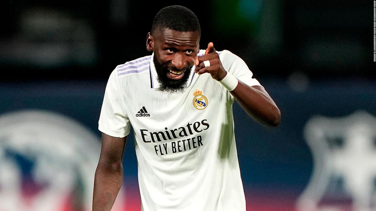 CNNE 1282695 - rudiger saco sus pasos prohibidos durante celebracion del real madrid