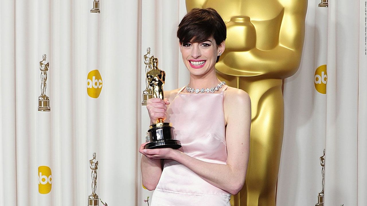 CNNE 1284714 - anne hathaway- "el odio se puede transformar"