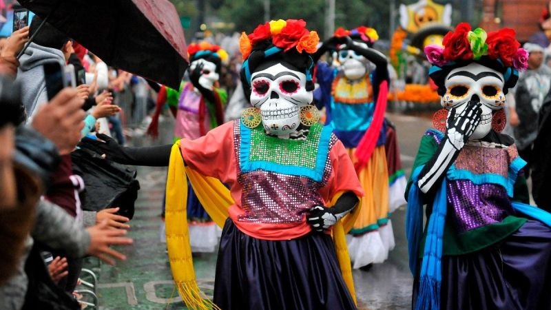 Desfile del día de muertos en ciudad de méxico: día, horarios, rutas y cómo ver por televisión e internet | cnn