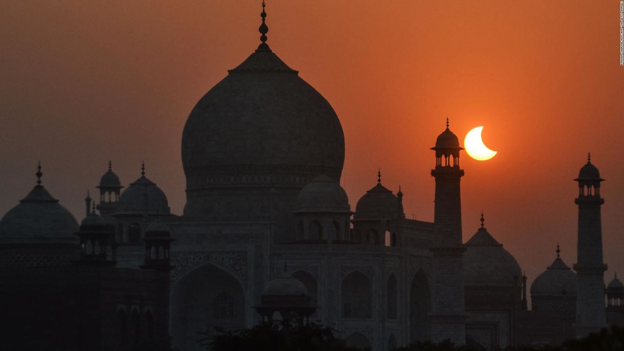 CNNE 1287176 - las mejores imagenes del eclipse parcial de sol